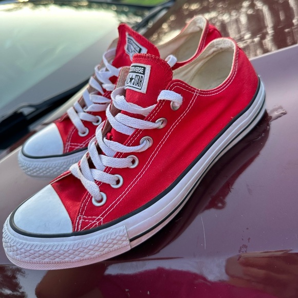 Converse Chuck Taylor All Star Ox Men’s 8 woS 10 Red Top Casual Shoes Sneakers - Picture 3 of 6